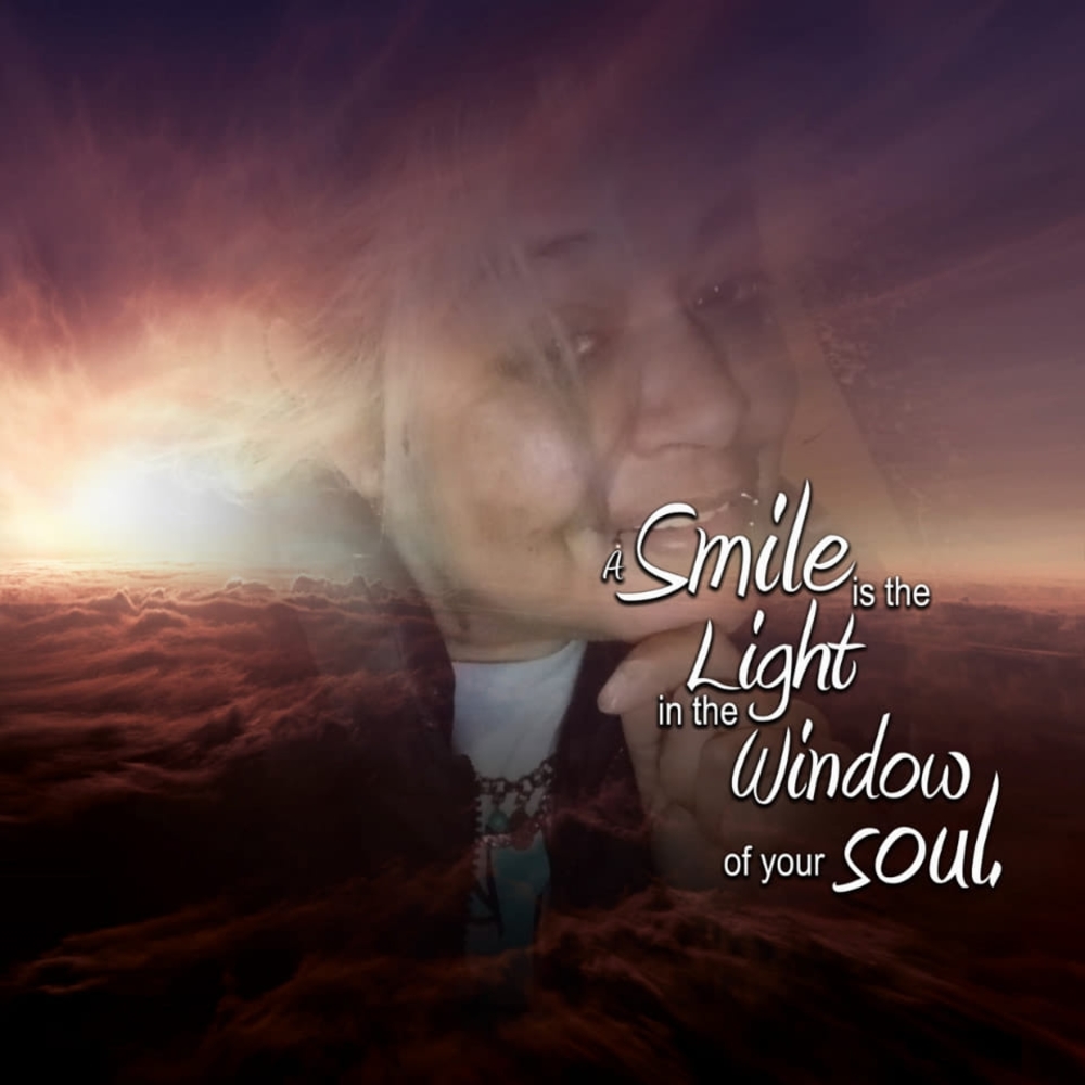 Meet your Posher, Gloria